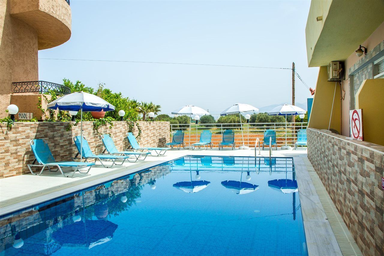 Cloud9 Hotel Shisha & Cocktail Bar - Adults Only Malia  Exterior photo